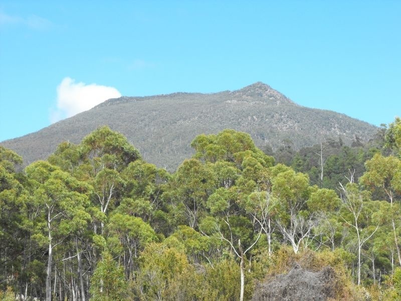 5 Bismarck Court, Collinsvale TAS 7012