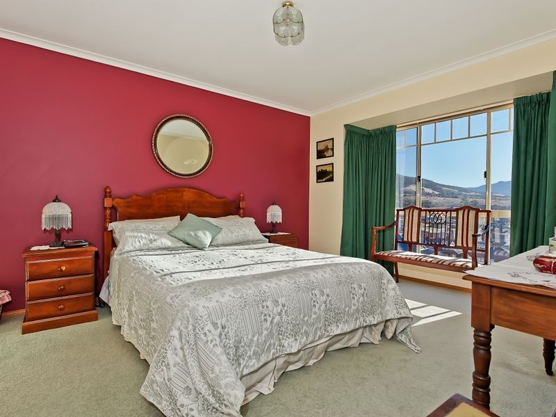 9 Baltonsborough Road, Austins Ferry TAS 7011