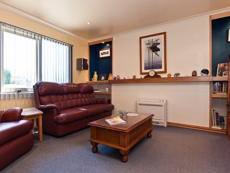 11 Amaroo Road, Austins Ferry TAS 7011