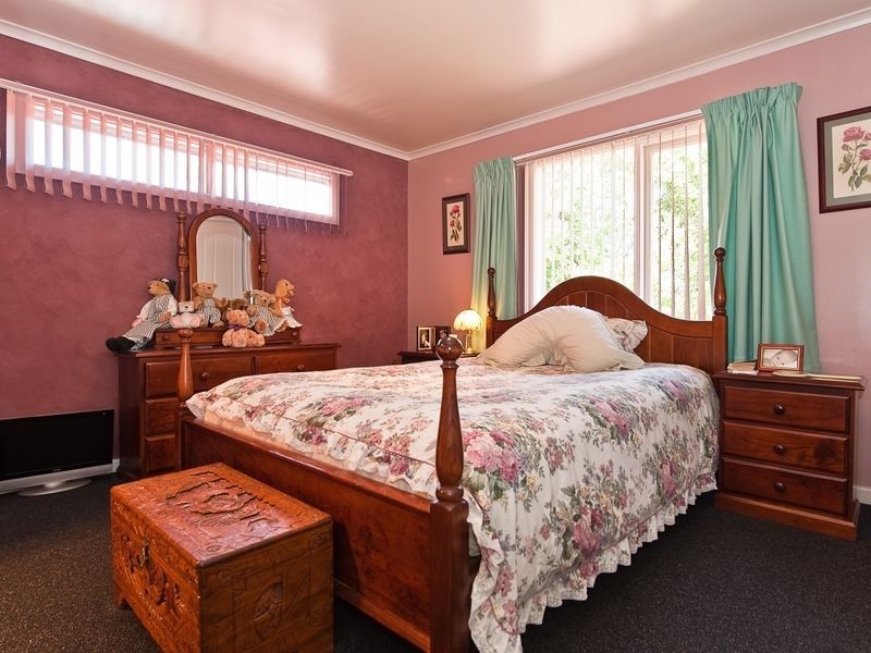 11 Amaroo Road, Austins Ferry TAS 7011