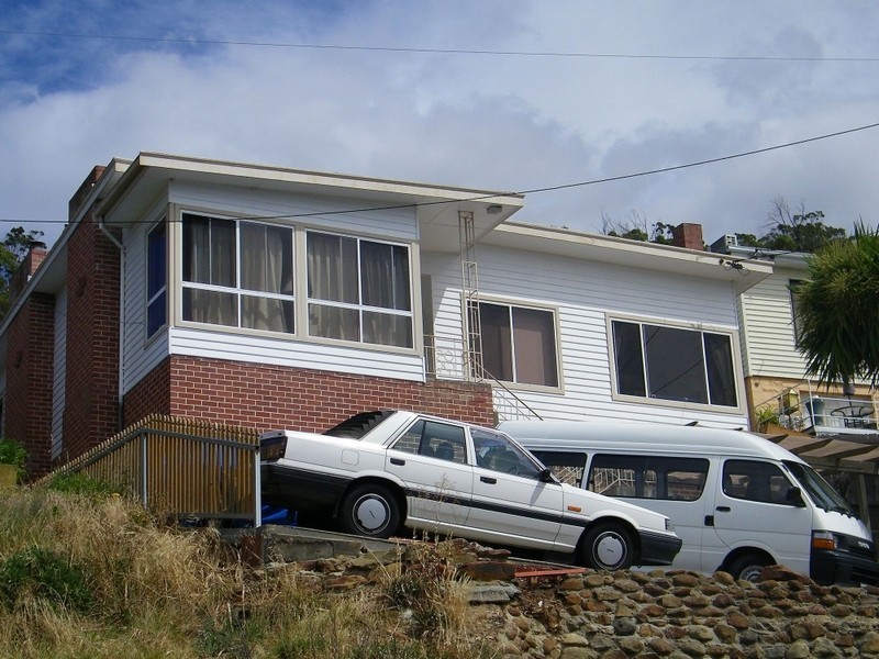 38 Sharland Avenue, New Norfolk TAS 7140