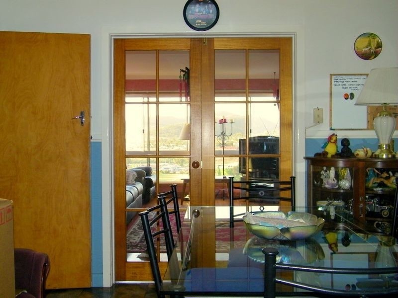 38 Sharland Avenue, New Norfolk TAS 7140