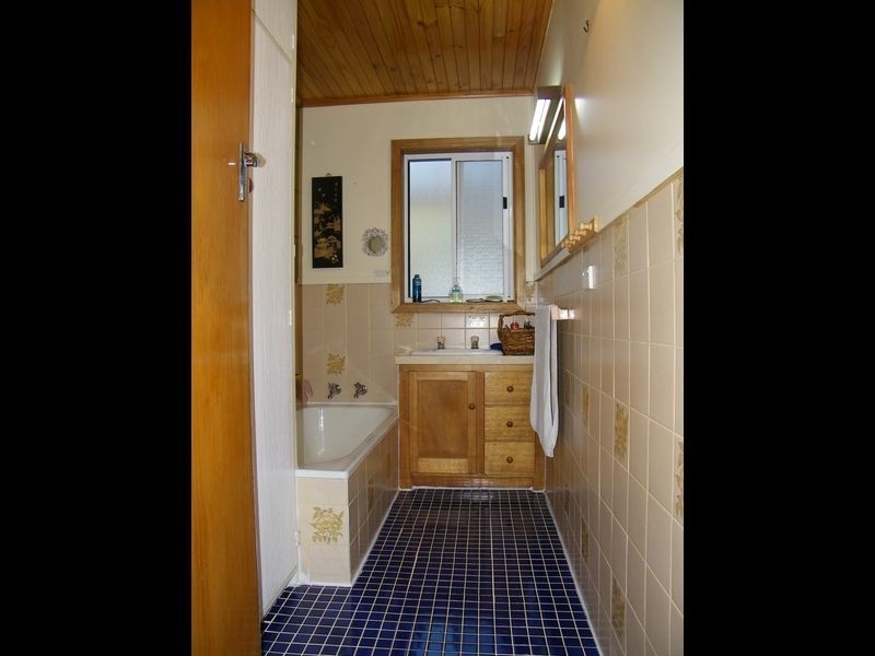 38 Sharland Avenue, New Norfolk TAS 7140