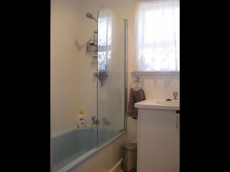 11 Vernon Avenue, Montrose TAS 7010