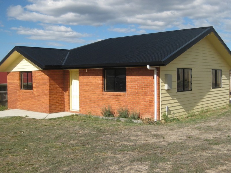 107 Glebe Road, New Norfolk TAS 7140