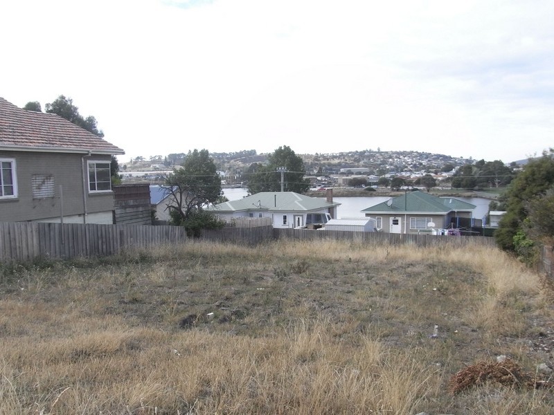 15 Edinburgh Crescent, Goodwood TAS 7010
