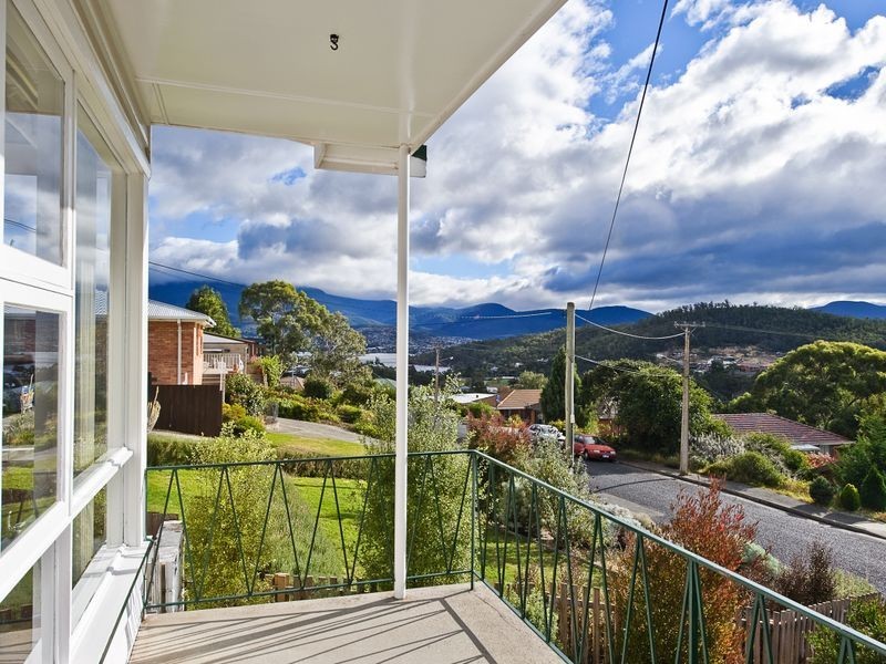 4 Takone Street, Geilston Bay TAS 7015