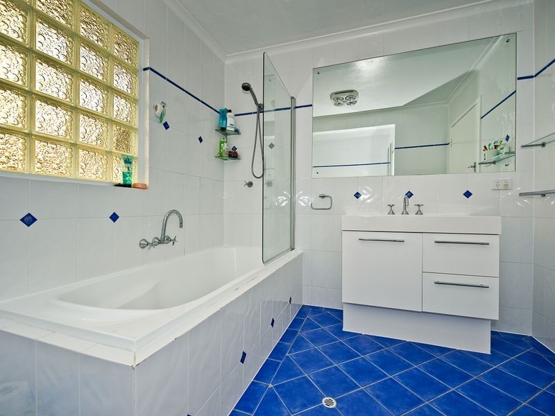 4 Takone Street, Geilston Bay TAS 7015
