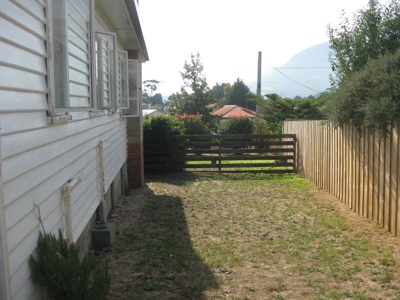 52 Edinburgh Crescent, Goodwood TAS 7010