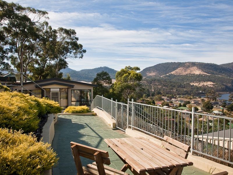1/3B Peta Court, Old Beach TAS 7017