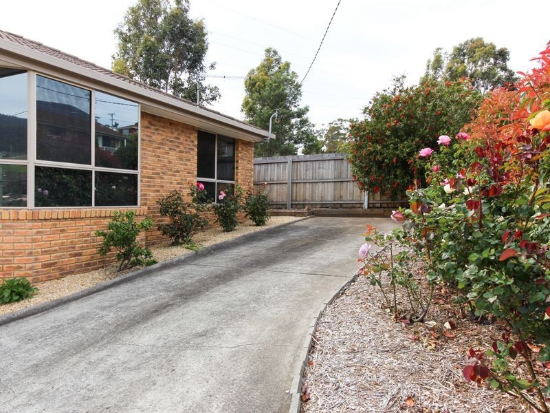 1/1 Bosco Drive, Glenorchy TAS 7010