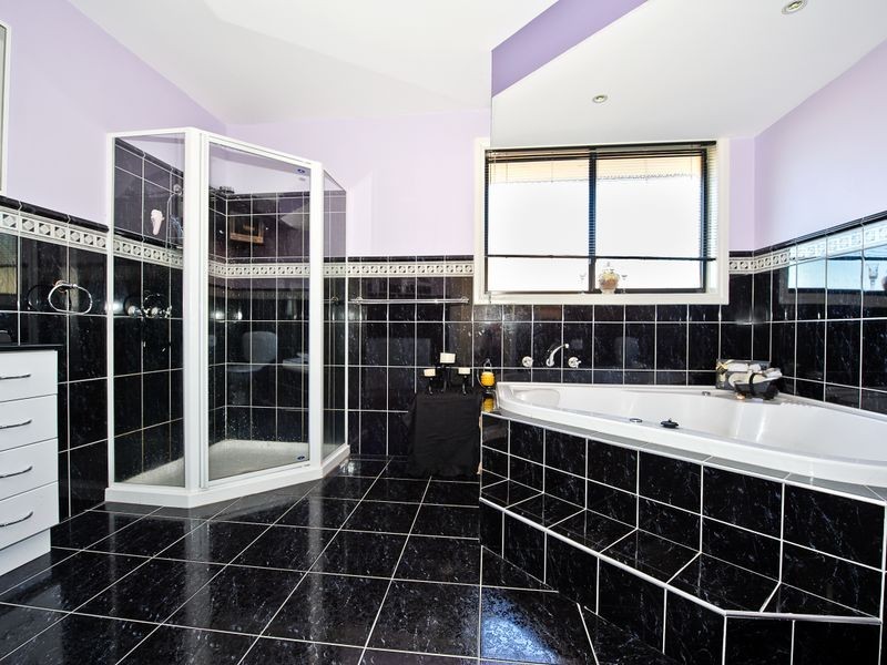 1 Chablis Court, Berriedale TAS 7011