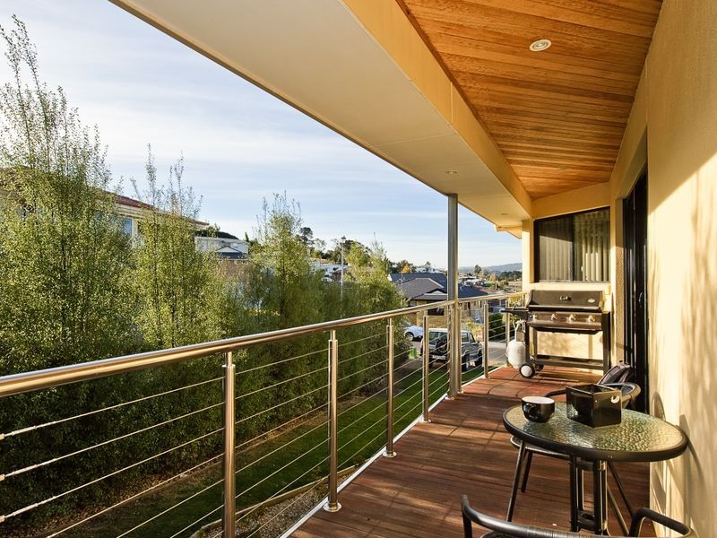 1 Chablis Court, Berriedale TAS 7011