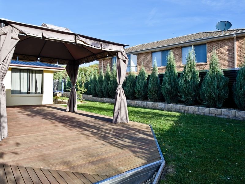 1 Chablis Court, Berriedale TAS 7011