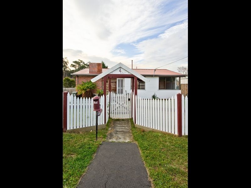 4 Karambi Street, Chigwell TAS 7011