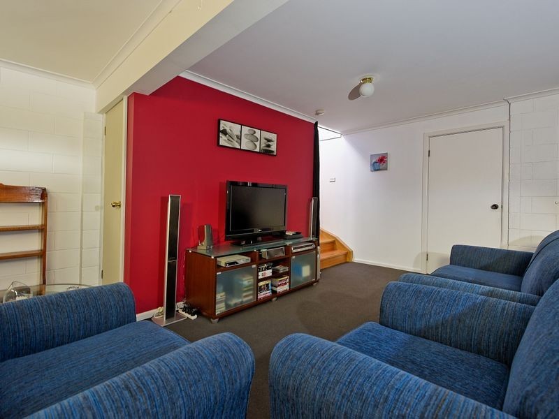 1/52 Rosehill Crescent, Lenah Valley TAS 7008