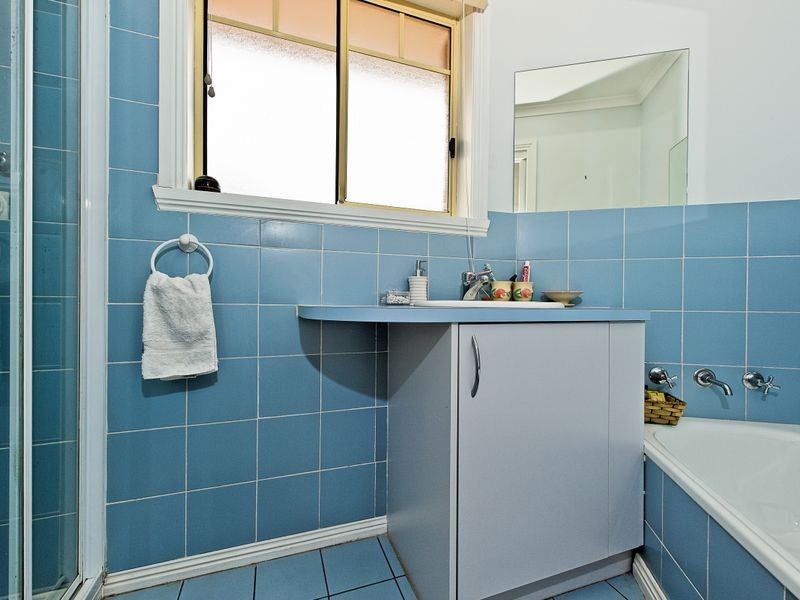 1/52 Rosehill Crescent, Lenah Valley TAS 7008