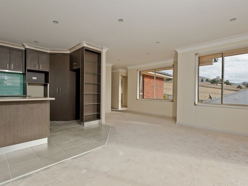 1/21 Ashwood Court, Austins Ferry TAS 7011
