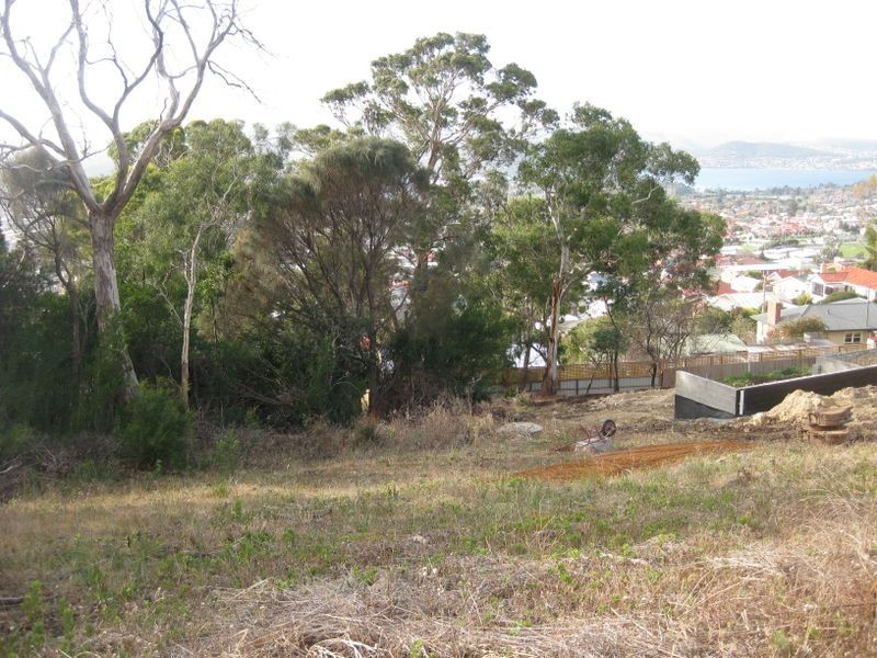 16 Dorothy Court, West Moonah TAS 7009