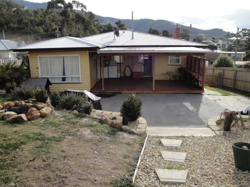 19 Russell Road, Claremont TAS 7011