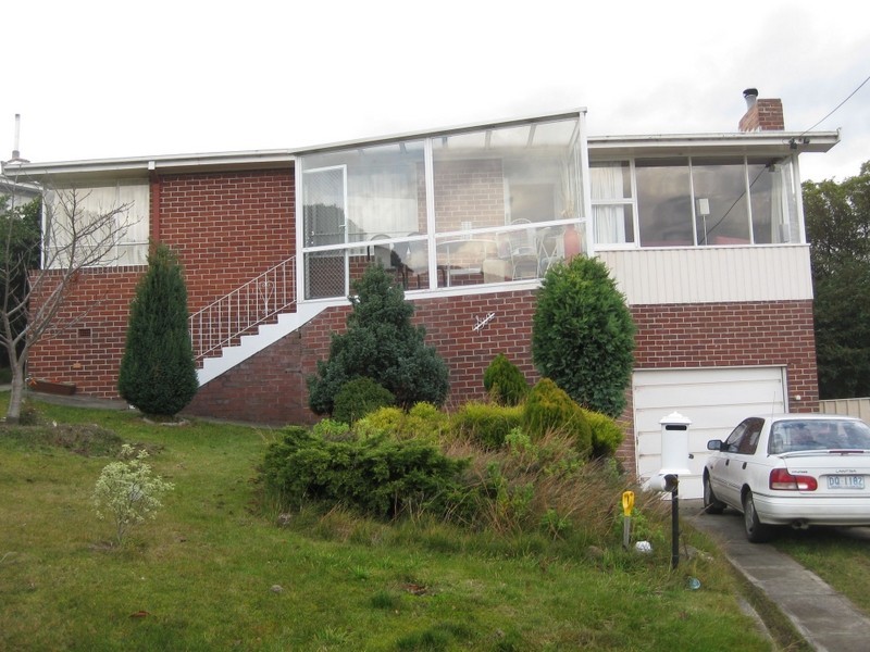 6 Jimbirn Street, Berriedale TAS 7011