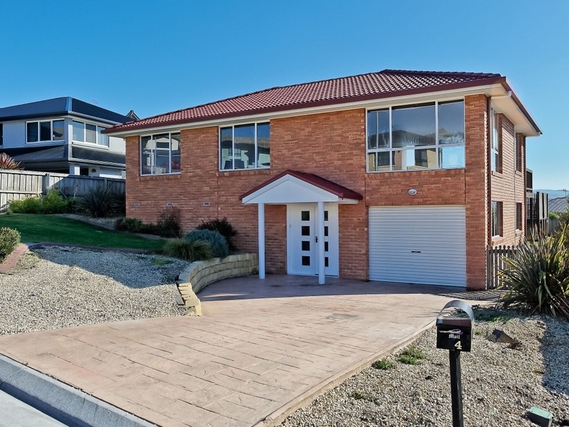 4 Govett Rise, Austins Ferry TAS 7011