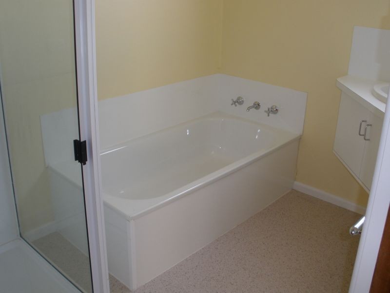 17 Milburn Place, Glenorchy TAS 7010