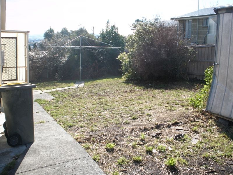 17 Milburn Place, Glenorchy TAS 7010