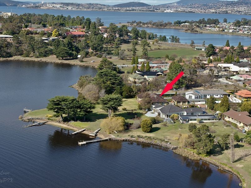 Claremont TAS 7011