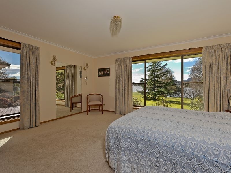 Claremont TAS 7011