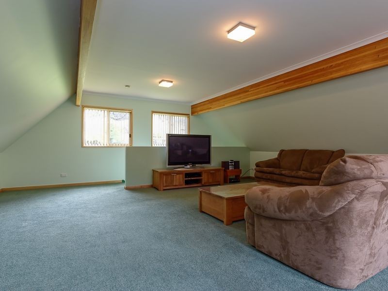 150 Pitcairn Street, Montrose TAS 7010