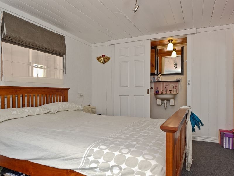 2/7 Gant Street, Lenah Valley TAS 7008