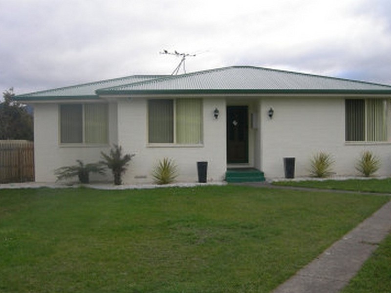 New Norfolk TAS 7140