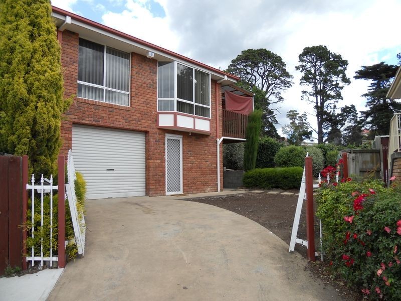 10/38 Amiens Avenue, Derwent Park TAS 7009