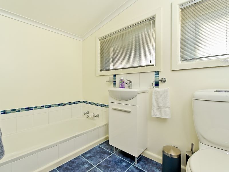 2 Tongatabu Road, Dromedary TAS 7030