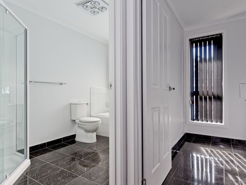 2/16 Redlands Drive, Rosetta TAS 7010