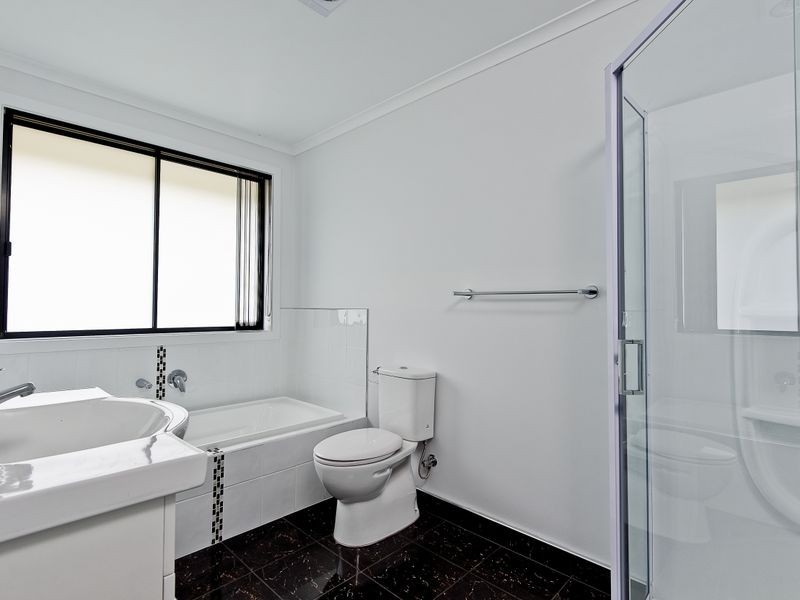 2/16 Redlands Drive, Rosetta TAS 7010