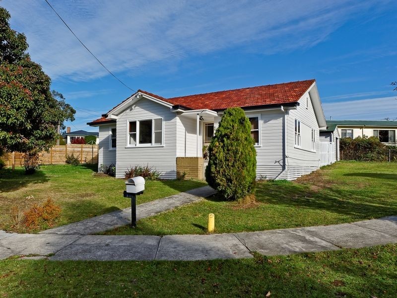 1 Moreton Crescent, Claremont TAS 7011