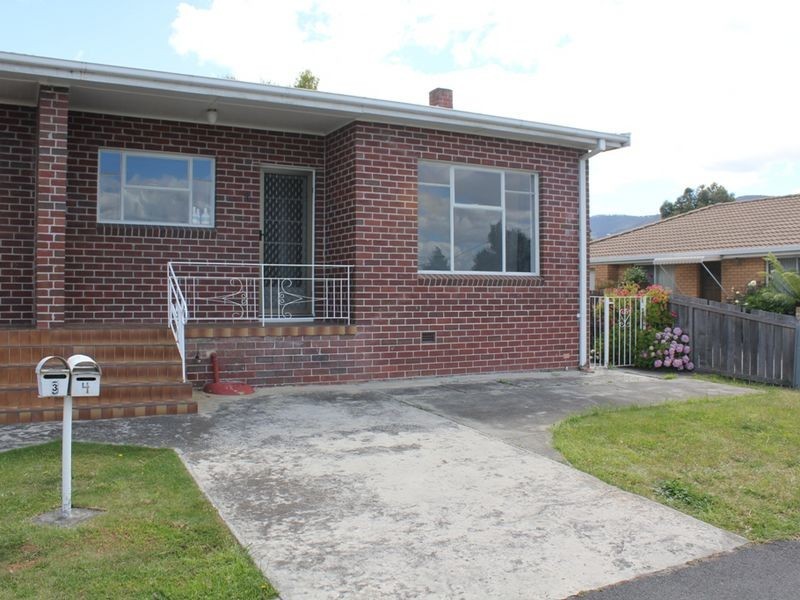 4/526 Main Road, Montrose TAS 7010