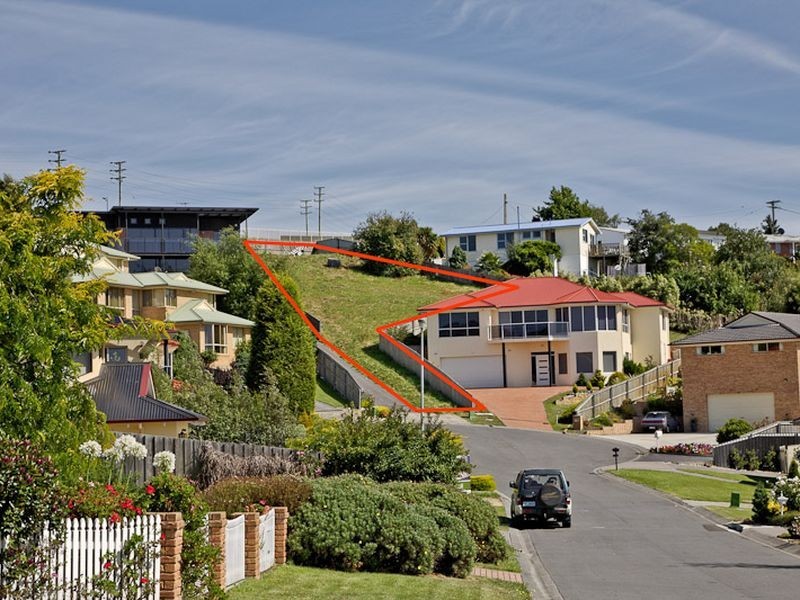 12 Chablis Court, Berriedale TAS 7011