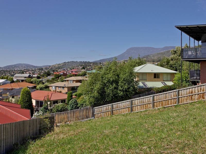 12 Chablis Court, Berriedale TAS 7011