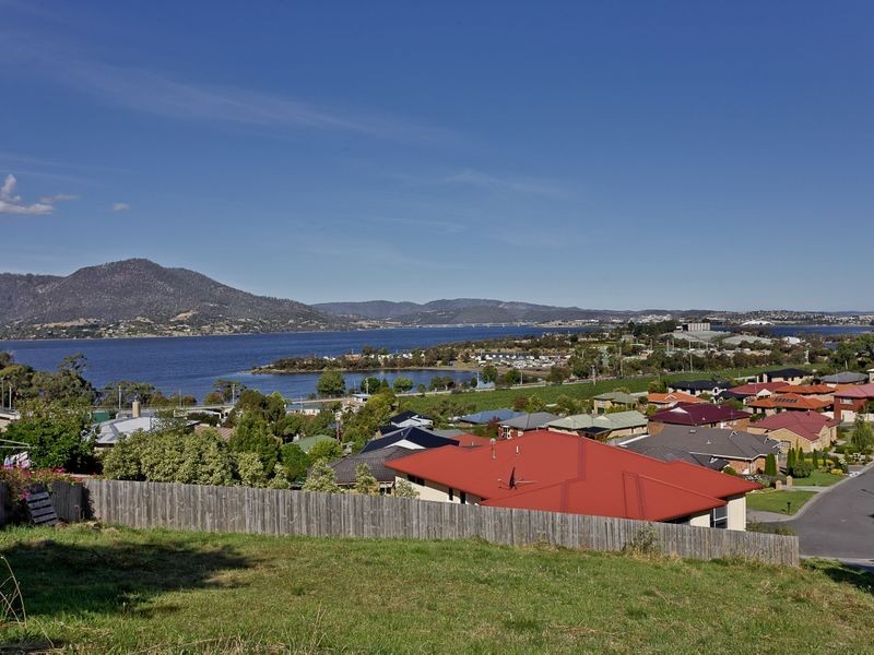 12 Chablis Court, Berriedale TAS 7011
