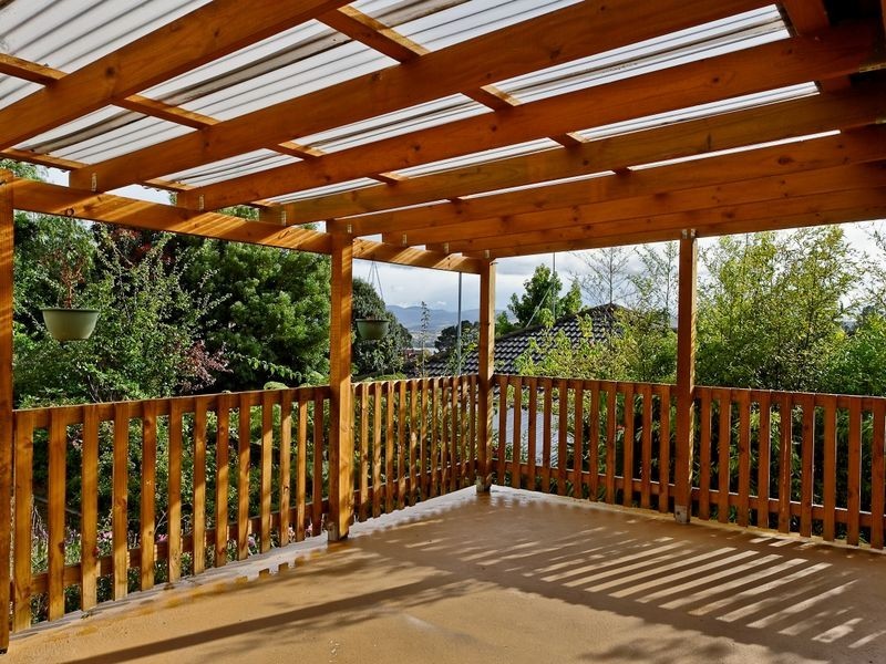 14 Arncliffe Road, Austins Ferry TAS 7011