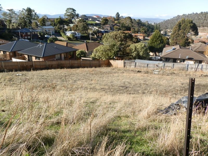 14 Redlands Drive, Rosetta TAS 7010