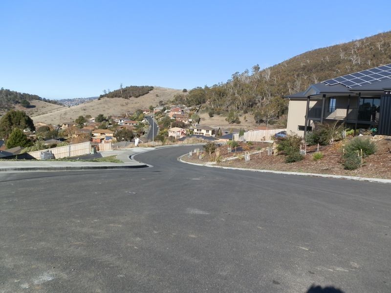 14 Redlands Drive, Rosetta TAS 7010