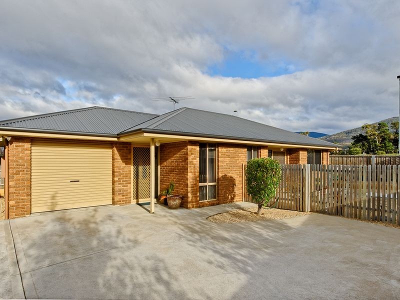 2/14 Pelican Close, Claremont TAS 7011