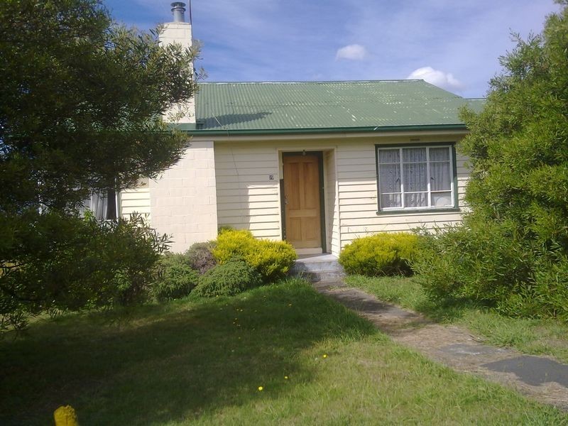 19 Taree Street, Chigwell TAS 7011