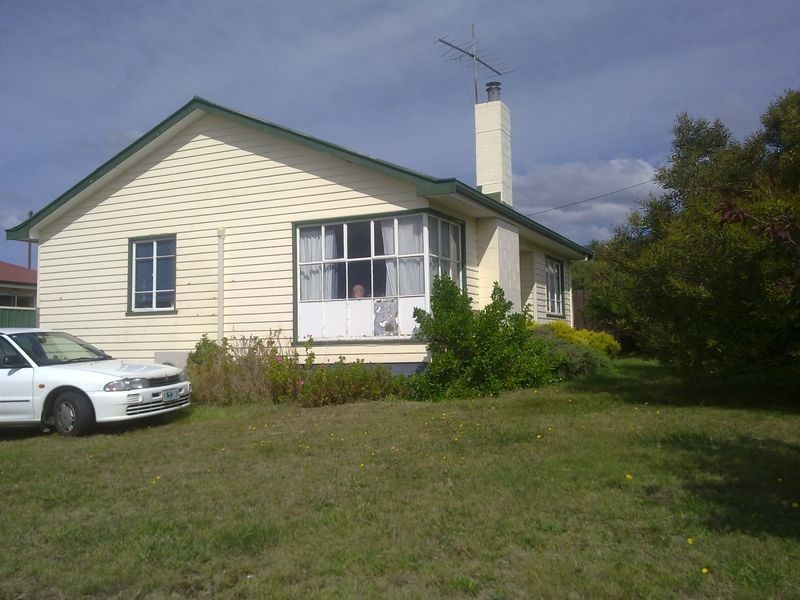 19 Taree Street, Chigwell TAS 7011
