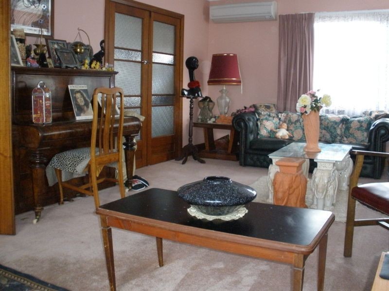 21 Russell Road, Claremont TAS 7011