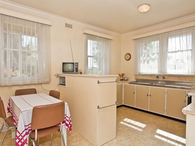 1 Morriss Avenue, Montrose TAS 7010